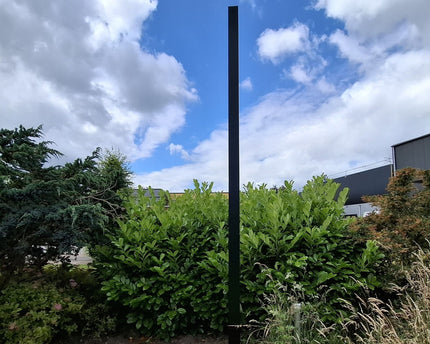 AlarmsysteemExpert.nl Vierkante cameramast met kantelanker 3 meter Zwart