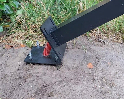 AlarmsysteemExpert.nl Vierkante cameramast met kantelanker 4 meter Zwart